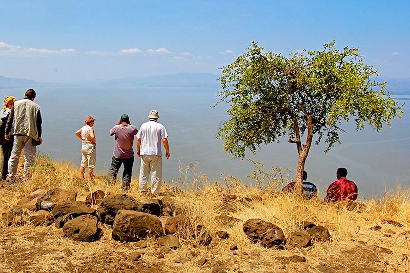 Randonneurs au Parc national de Nech Sar - Éthiopie