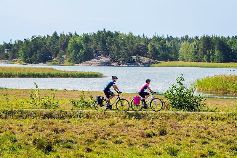 La Finlande d'île en île et à vélo 