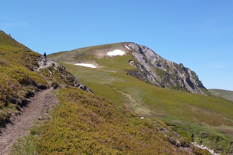 Pays d’Auvergne : entre lacs et volcans