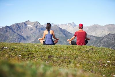 Yoga, et balades dans les Alpes