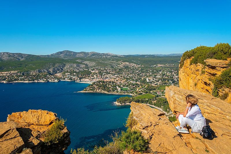 Rando et yoga au cœur des Calanques ! 