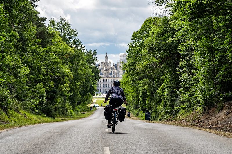 À vélo, les campeurs mènent la vie de château
