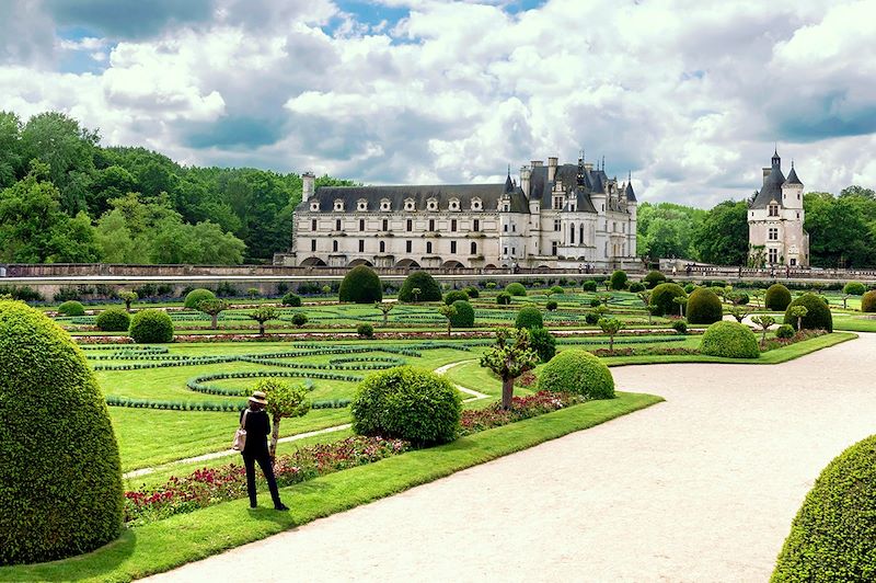 Une boucle à vélo au départ de Blois pour découvrir les plus beaux châteaux de la vallée de la Loire de Chambord à Chenonceau.