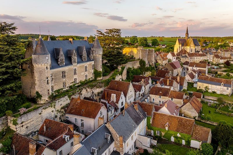 Vue aérienne de Montrésor - Centre-Val de Loire - France