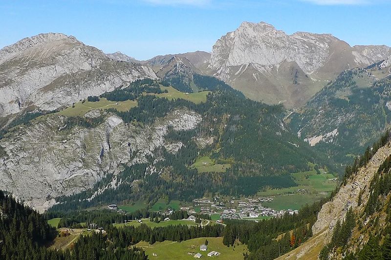 Entre lac et montagnes : au pays du Léman