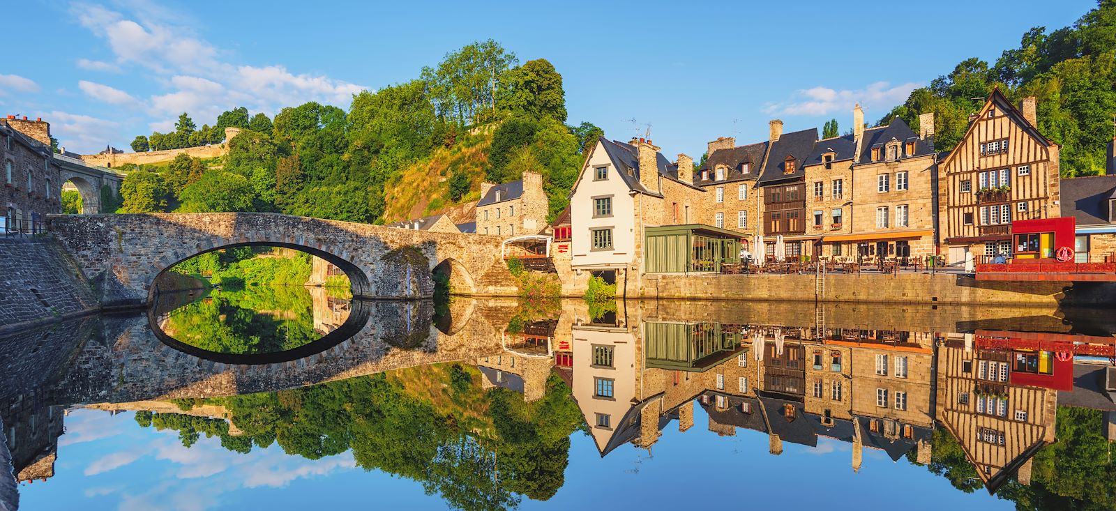 La Bretagne par bois et canaux