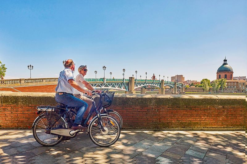 Cyclistes à Toulouse - Occitanie - France