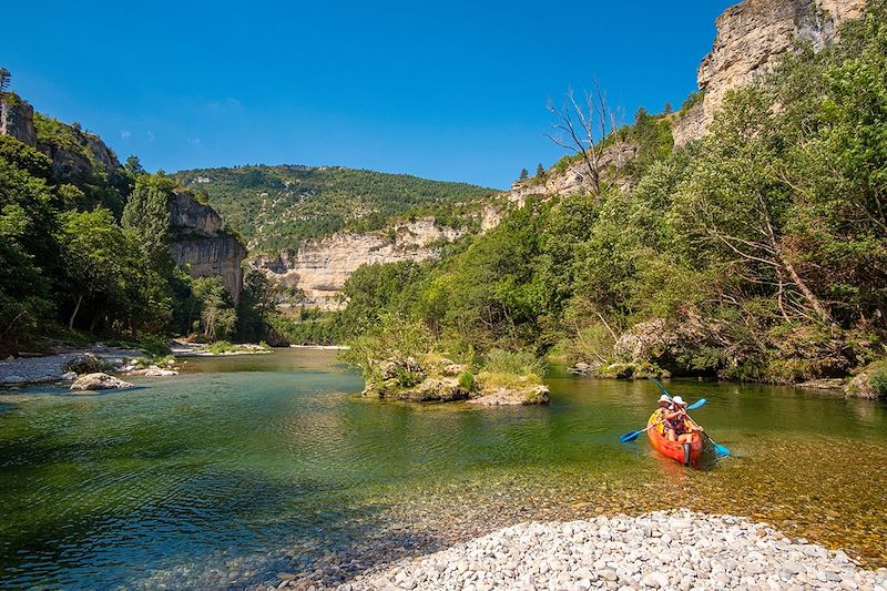 En canoë dans les Gorges du Tarn - Lozère - France