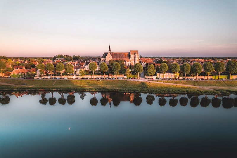 Vue sur La Loire et Saint-Dyé - Centre-Val de Loire - France