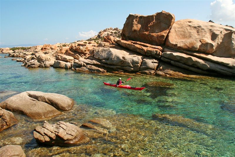 Les criques cachées de l'île de Beauté 