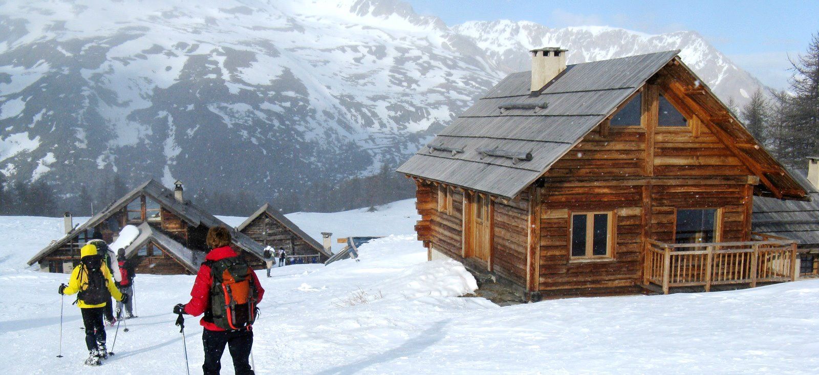 Voyage en raquette - Alpes du Sud : Refuges de caractère, des Écrins à Névache !