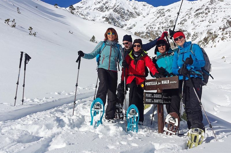 Randonnée en raquettes dans les Pyrénées Centrales - France