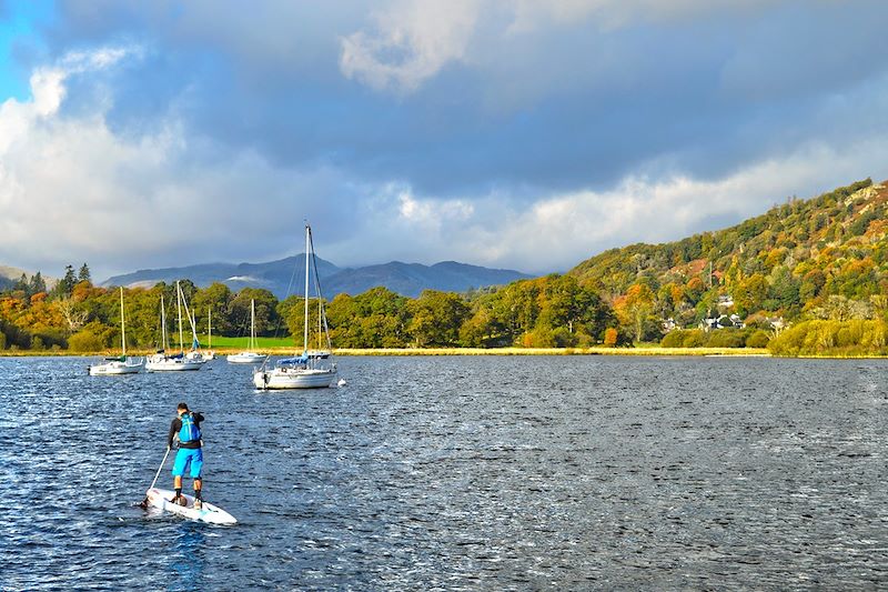 Paddle sur le lac Windermere - Cumbria - Angleterre