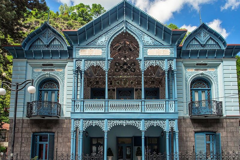 Palais bleu de Borjomi, construit pour le consul iranien - Géorgie