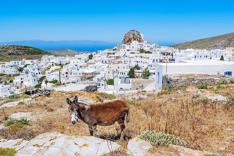 Chora sur l'île d'Amorgos dans les Cyclades - Grèce