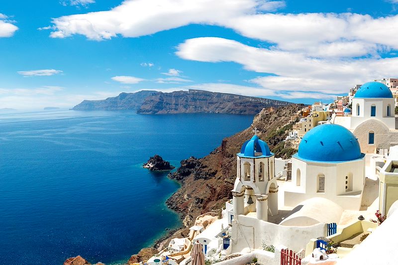 Circuit dans les îles Cyclades, à la découverte du meilleur de l'archipel : Naxos, Amorgos et Santorin. 
