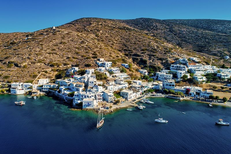 Vue aérienne de Katapola - Amorgos - Grèce