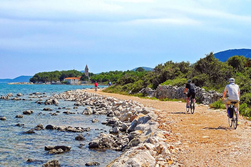 La baie de Kvarner et ses îles en vélo-bateau