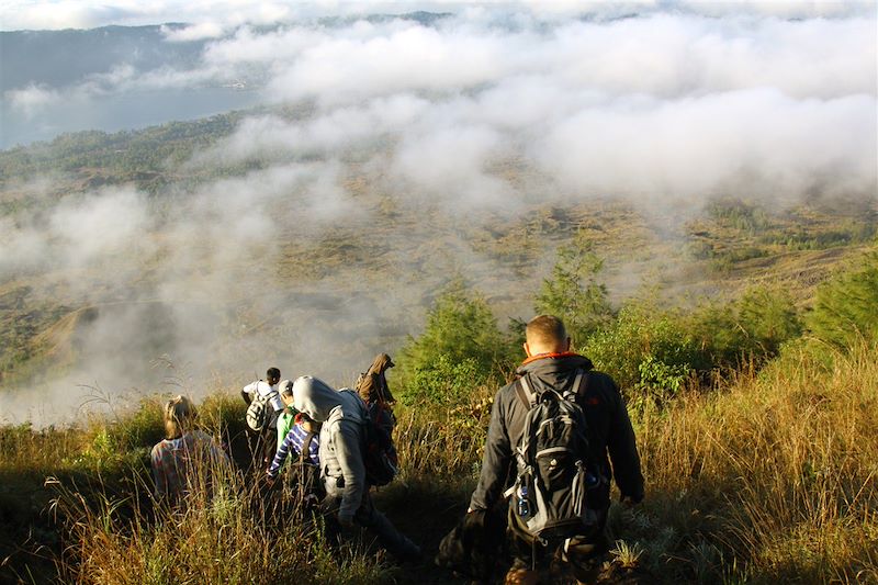 Bali, volcans et plages en scooter ou voiture