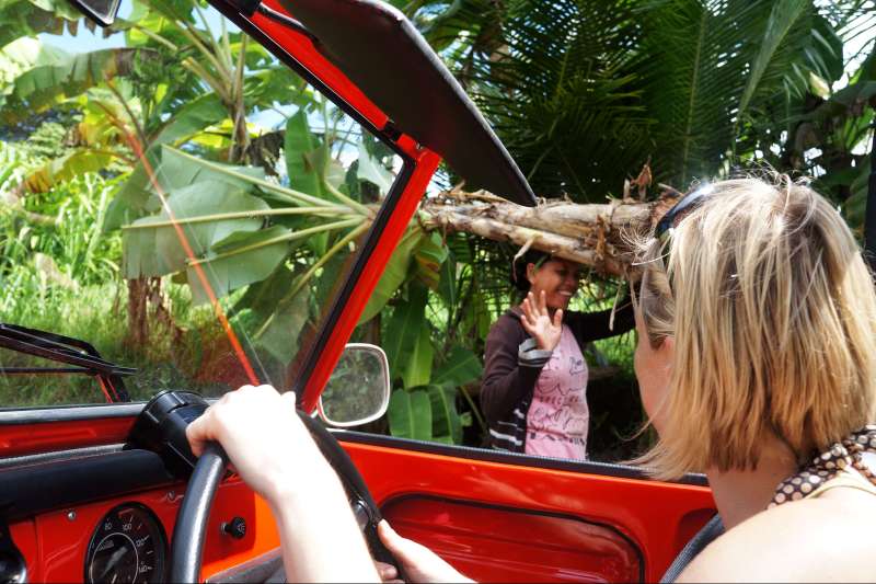 En voiture décapotable - Bali - Indonésie