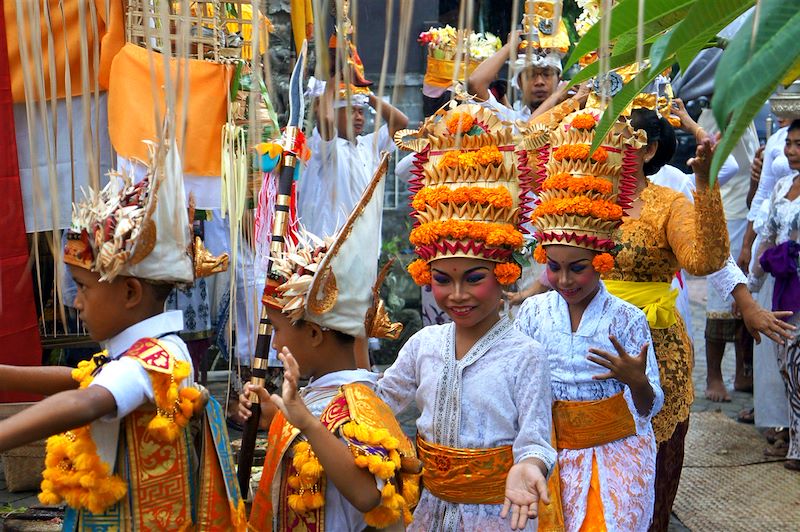 Cérémonie à Bali - Province de Bali - Indonésie