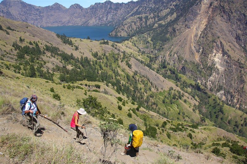 Campement sur le Mont Rinjani - Lombok - Petites îles de la Sonde - Indonésie