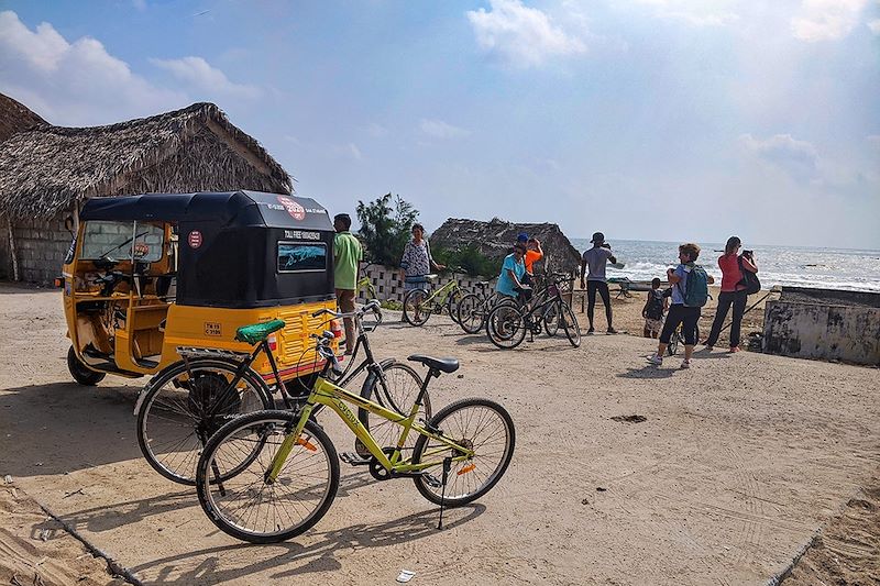 A vélo dans les alentours de Mahabalipuram - Tamil Nadu - Inde