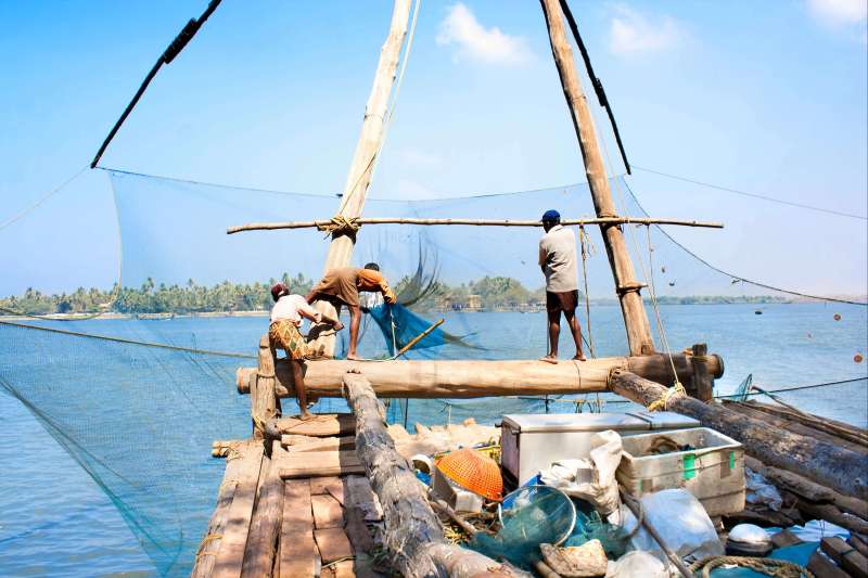 Scène de pêche - Cochin - Kerala - Inde