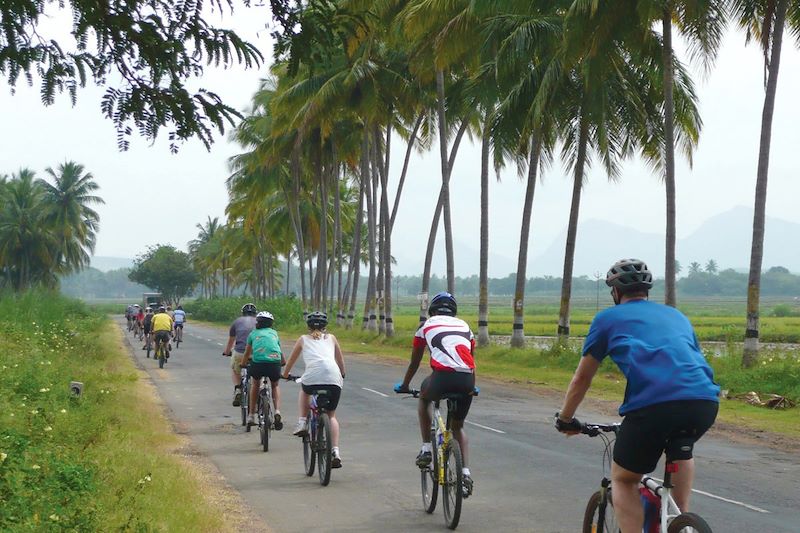 à VTT sur les routes du Kerala - Inde