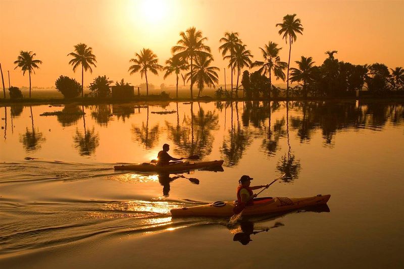 Kayak dans les Backwaters - Kerala - Inde