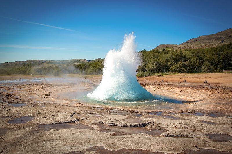 Geyser de Strokkur - Champ géothermique de Geysir - Islande