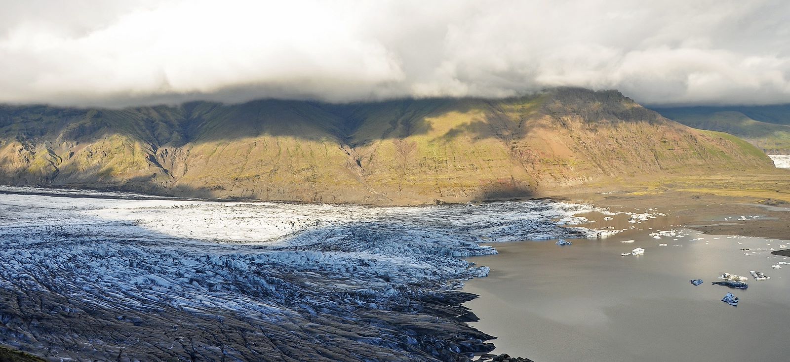 Image Déserts et glaciers du Sud