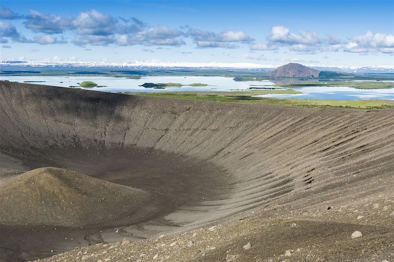 Cratère de Hverfjall dans la région de Myvatn - Islande