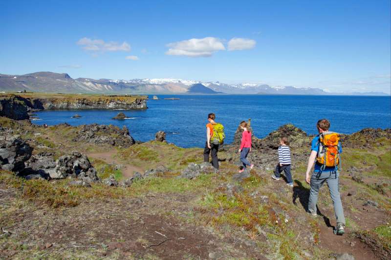 Randonnée en terre islandaise, pour une exploration en famille des glaciers au Cercle d’Or