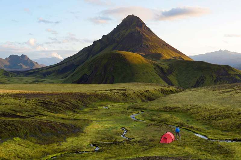 Trek itinérant en tente ou en refuge de Landmannalaugar à Thorsmörk en passant par le lac d’Álftavatn