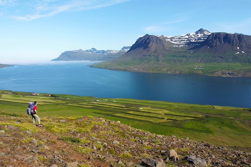 Trekking dans les fjords de l'est 