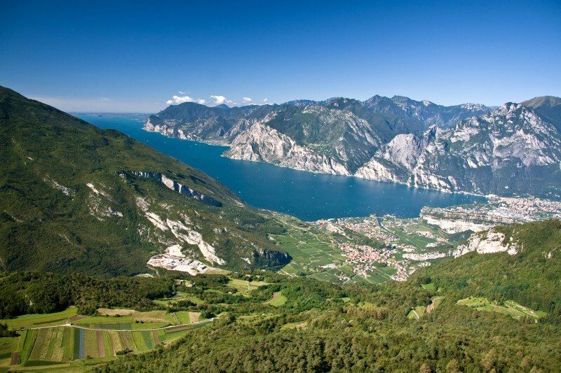 Sur les rives enchanteresses du lac de Garde