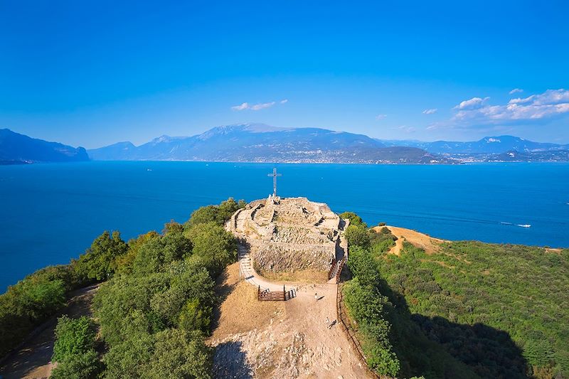 Rocca di Manerba près du lac de Garde - Brescia - Italie