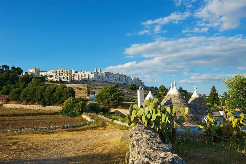 Trulli près de Locorotondo - Vallée d'Itria - Pouilles - Italie