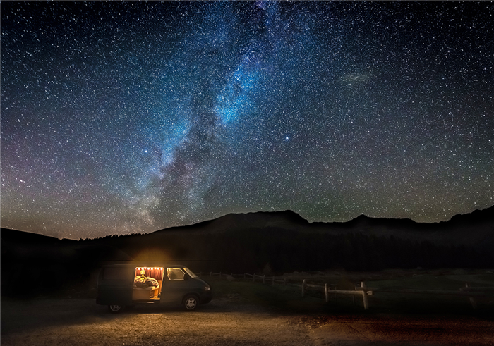 Nuit en camper van dans les Dolomites - Italie