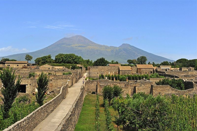 Naples, le Vésuve et Amalfi