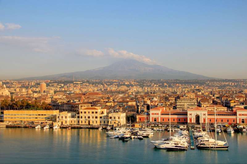 La Sicile orientale et sa majesté l’Etna