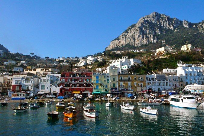 De passionnantes découvertes comme Pompéi et Vésuve mêlées aux baignades à Ischia et Procida pour de vraies vacances ! 6