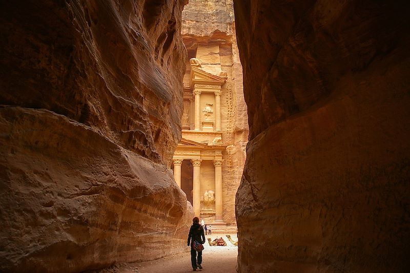 Khazneh vu depuis le Siq - Petra - Jordanie