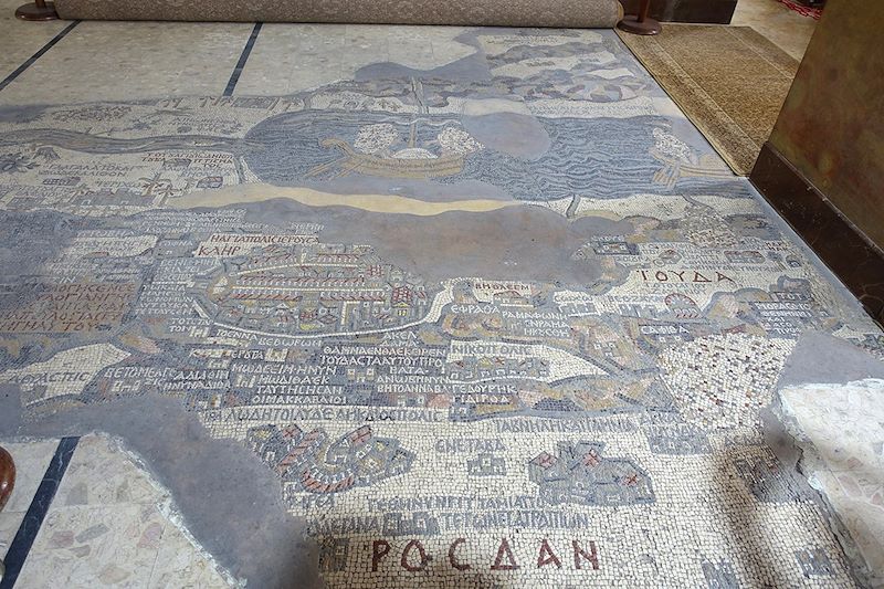 Mosaique au sol du Palais Incendié - Madaba - Jordanie