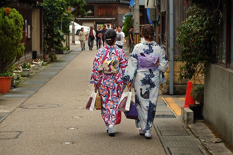 Dans une rue de Kanazawa - Japon