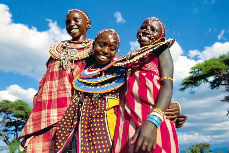 Safari 4x4 du mythique parc du Masai Mara à Amboseli sans oublier le lac Naivasha, Diani et ses plages de sable blanc...