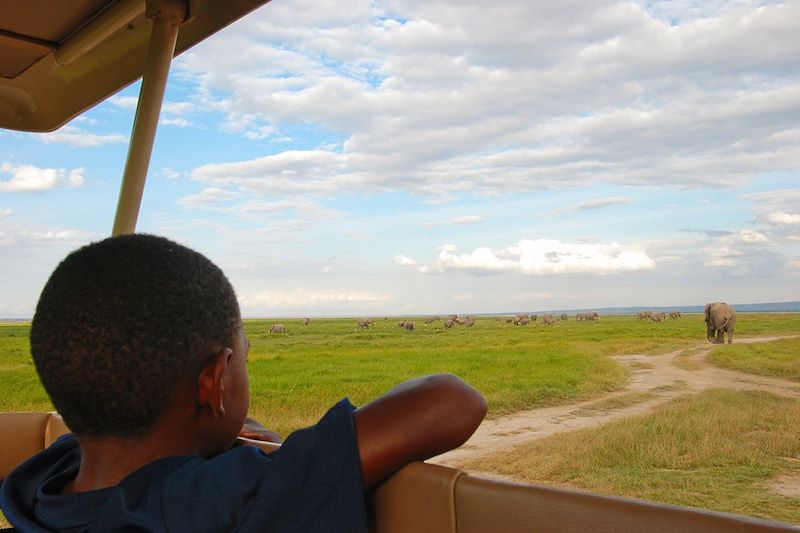 Safarie en famille dans le parc national d'Amboseli - Kenya