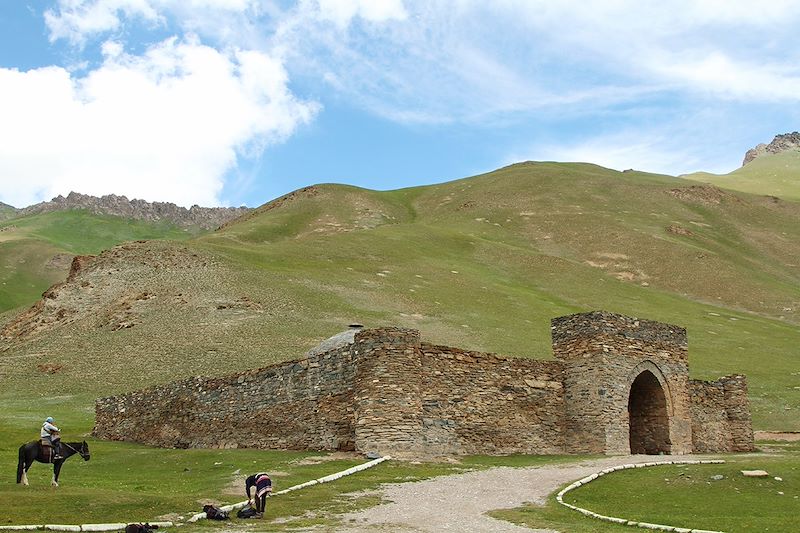 Caravansérail de Tach Rabat - Kirghizistan