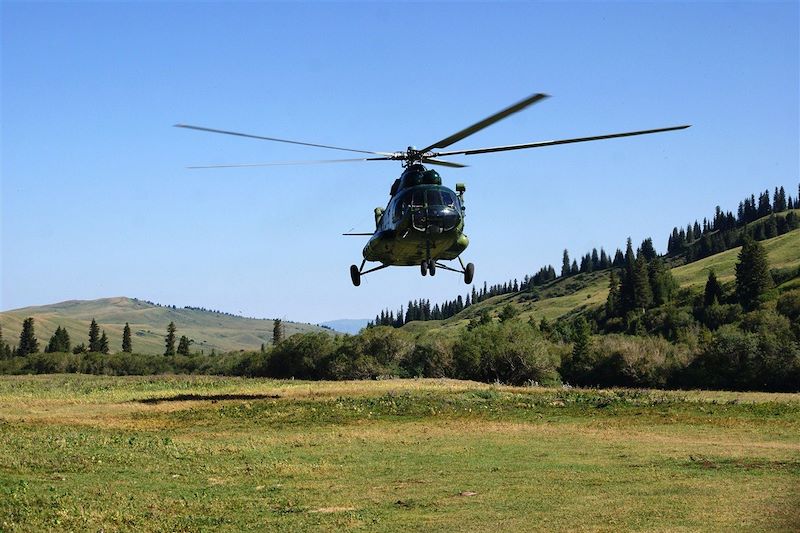 Hélicoptère - Vallée de Karkara - Kirghizie